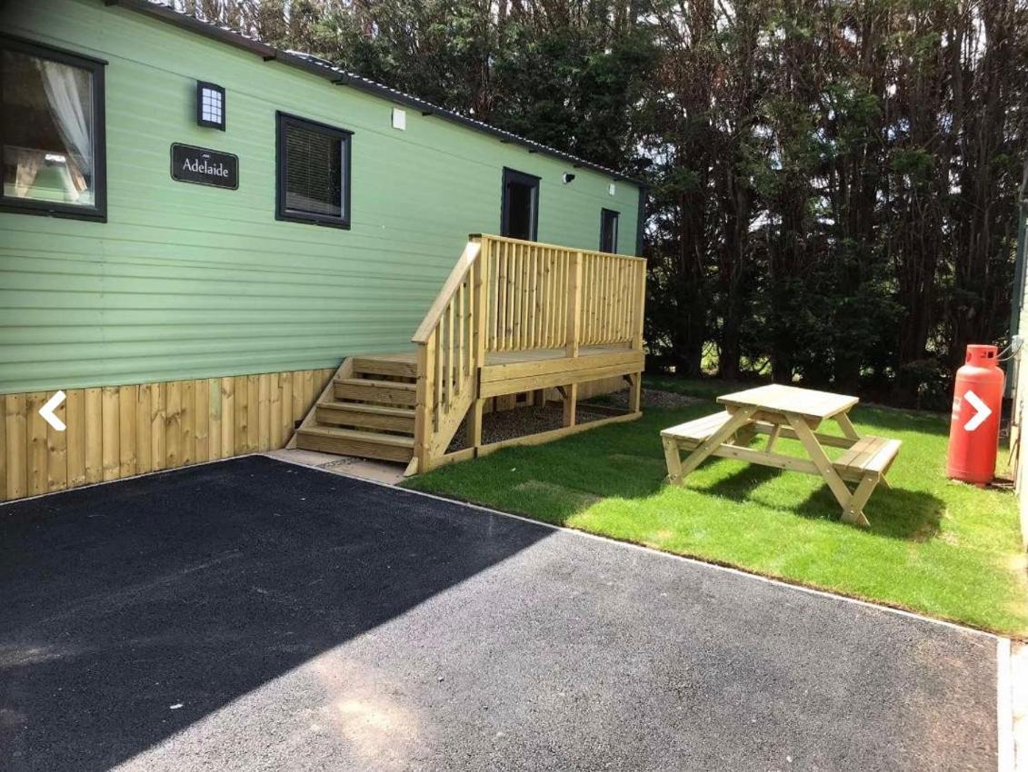Appleblossom Lodge, Lido Leisure Park, Knaresborough Exteriör bild