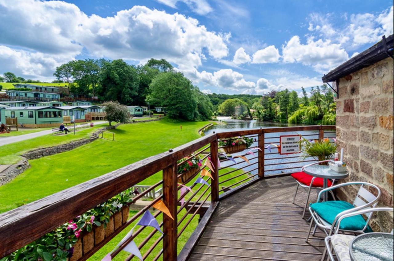 Appleblossom Lodge, Lido Leisure Park, Knaresborough Exteriör bild